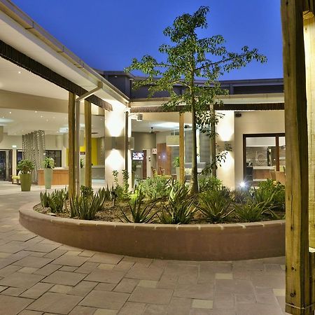 Cresta Maun Hotel Esterno foto