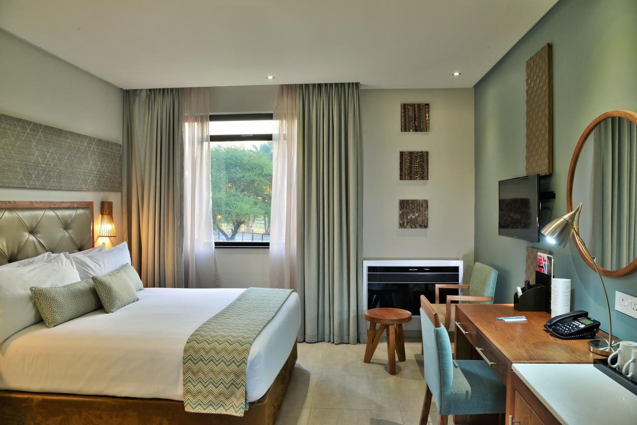 Cresta Maun Hotel Esterno foto