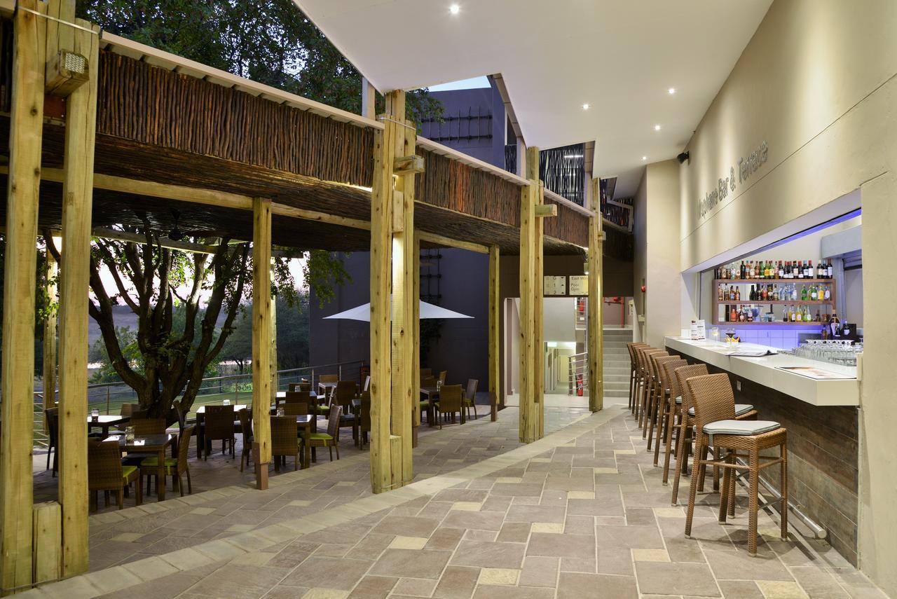 Cresta Maun Hotel Esterno foto