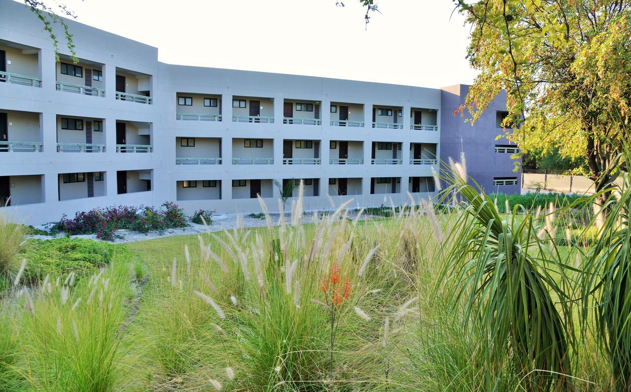 Cresta Maun Hotel Esterno foto